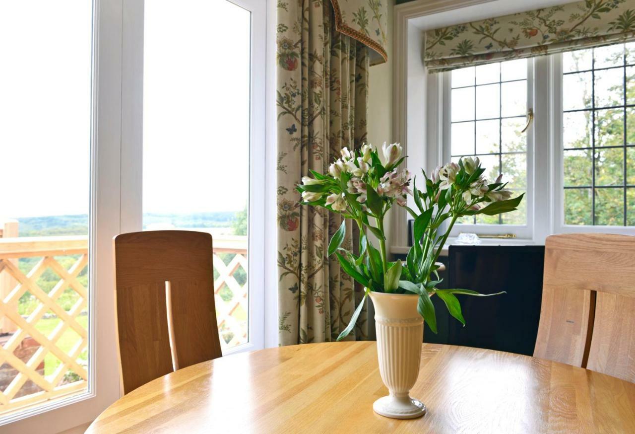 Little Friston Lodge Eastbourne Eksteriør billede